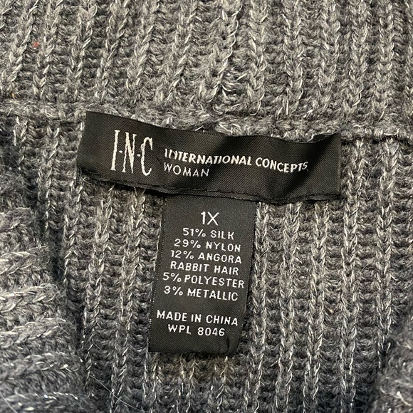 INC Concepts Cowl Neck Sweater Tunic Gray with Silver Thread Women’s Size 1X - Picture 13 of 13